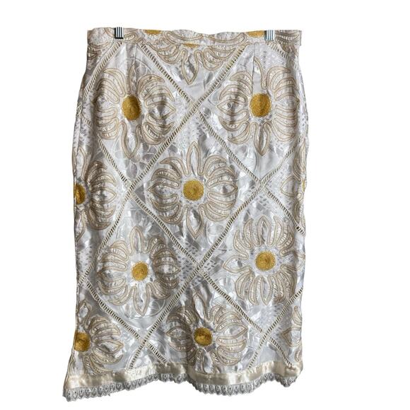 Art To Wear White Gold Floral Embroidered Skirt Est. Size L Regal Boho Glam - Picture 1 of 9